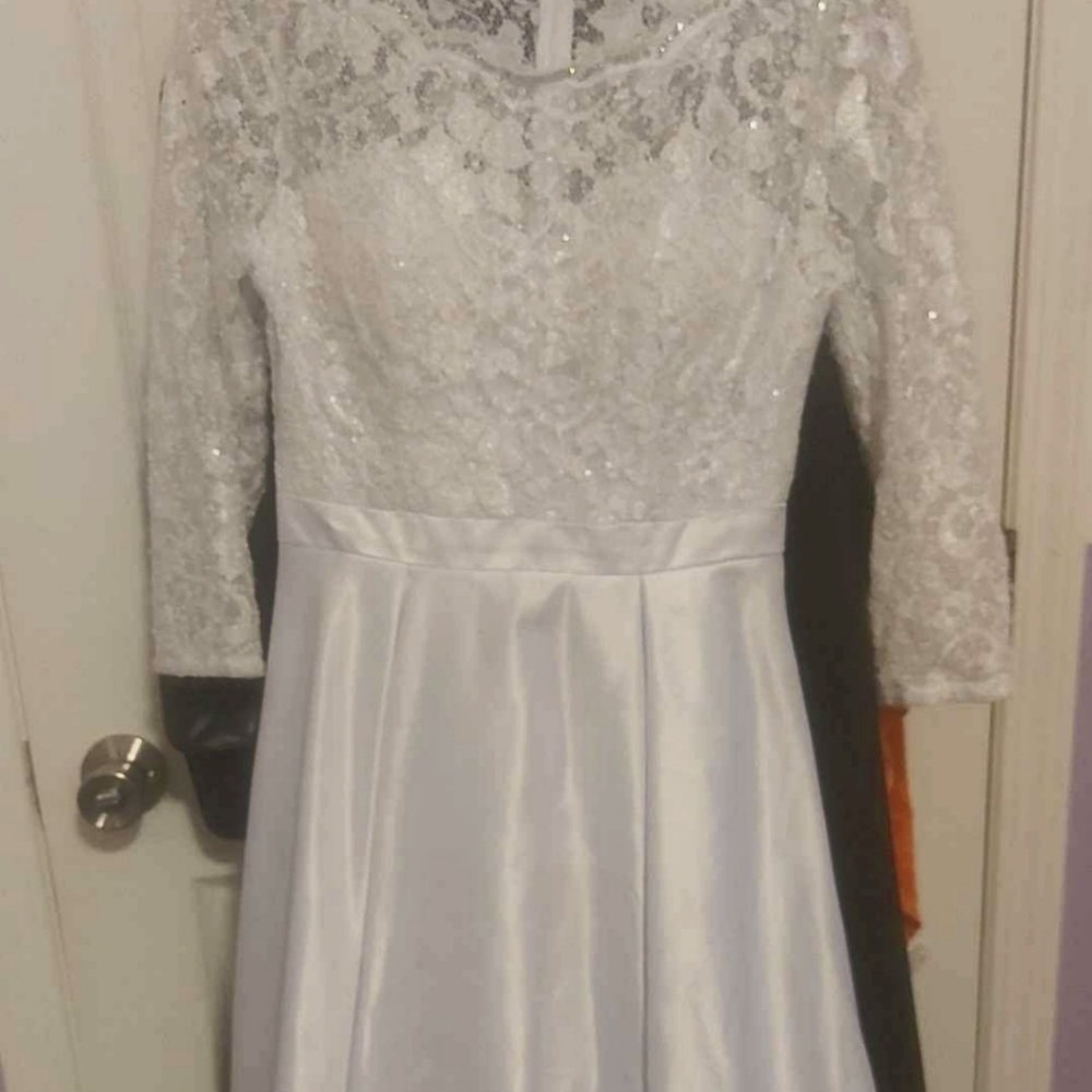 Dresser for wedding